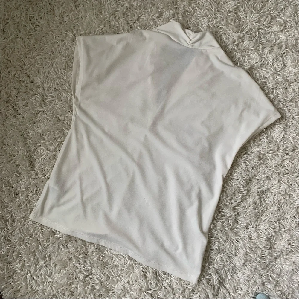 White Work blouse - Picture 3 of 4
